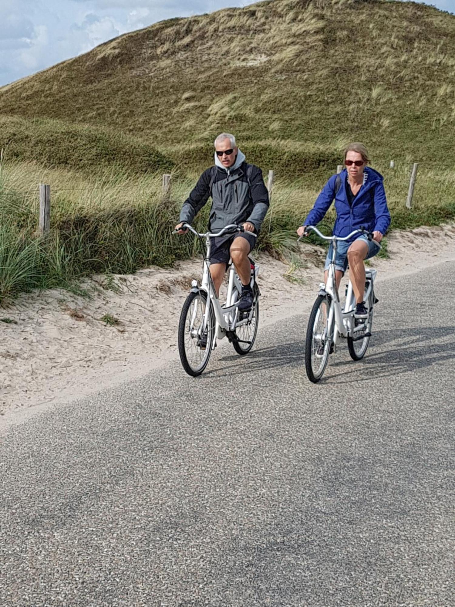 Romantisch Huisje Nabij Het Strand Met Uitzicht Op De Tulpenvelden جوليانادورب المظهر الخارجي الصورة